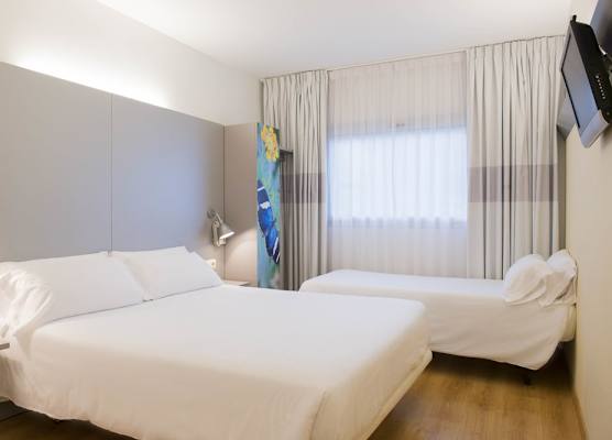 B&B HOTEL Girona 2 1