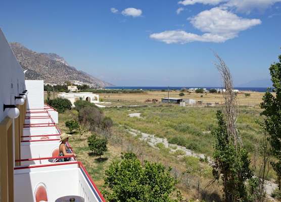 Sunny View Hotel 1