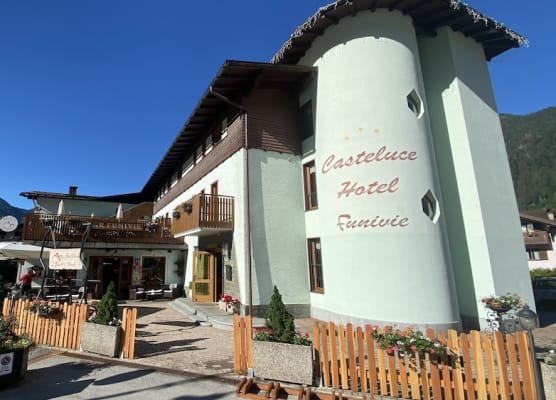 Casteluce Hotel Funivie 1