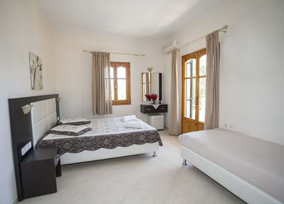 Villa Apollo 1