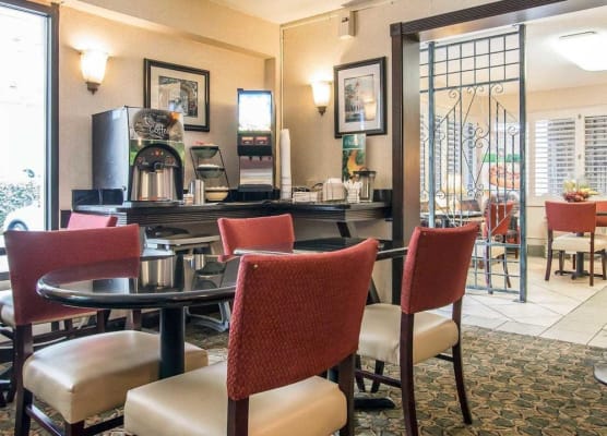Quality Inn Savannah Historic District 1