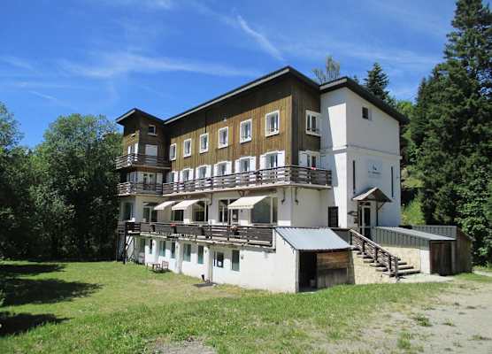 Auberge de Jeunesse HI Chamrousse 1