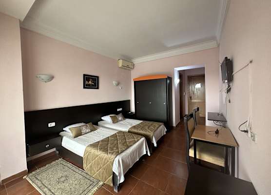 Hotel Galaxy 1