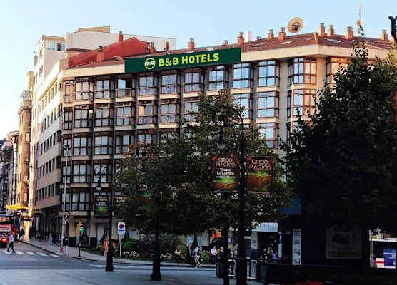 B&B HOTEL Gijón Centro Begoña 1