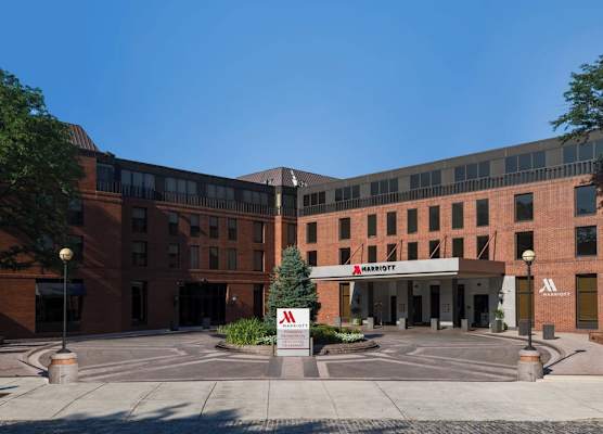 Philadelphia Marriott Old City 1