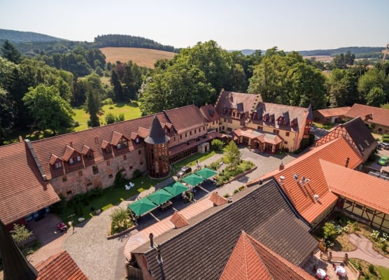 Schlosshotel Weyberhöfe 1