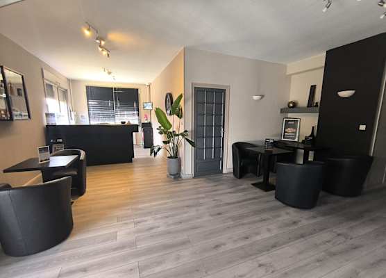 Adonis Lyon Est Hotel Artys 1