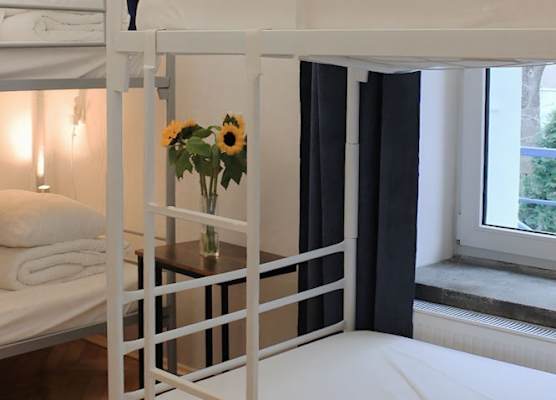 Warsaw Hostel Centrum Private Rooms & Dorms 1