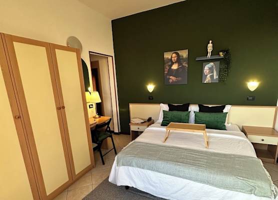 Hotel La Riviera 1