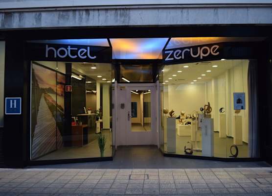 Zerupe Hotel 1
