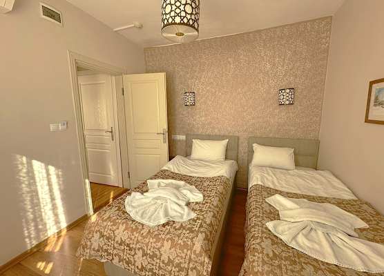 Hotel Buhara Family Inn 1