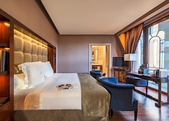 Hotel Casa Fuster G.L Monumento 1