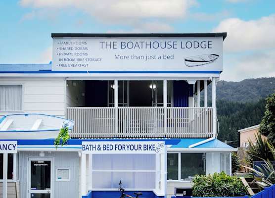 The Boathouse Lodge 1