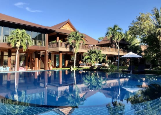 Phi Phi Villa Resort 1