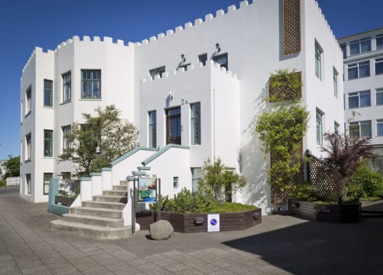 Castle House Luxury Apartments 1