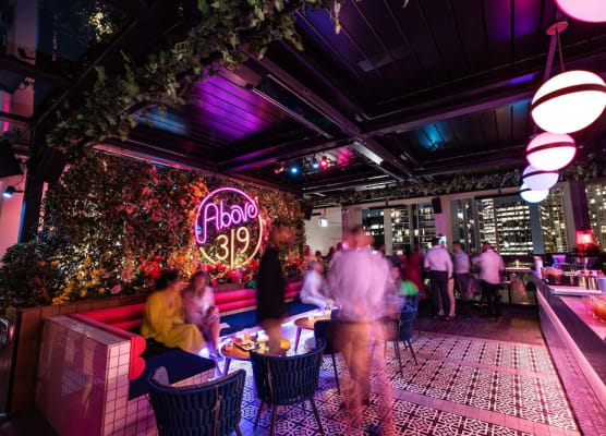 Vibe Hotel Sydney Darling Harbour 1