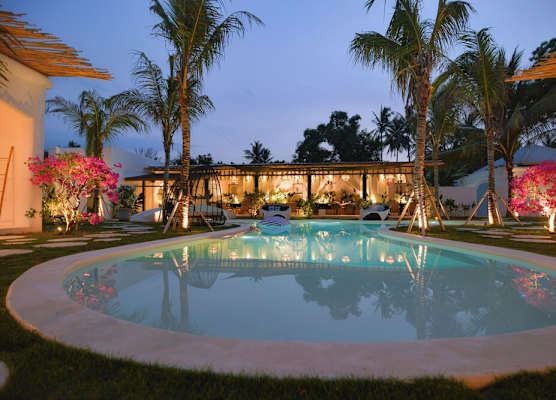 The Koho Air Hotel 1