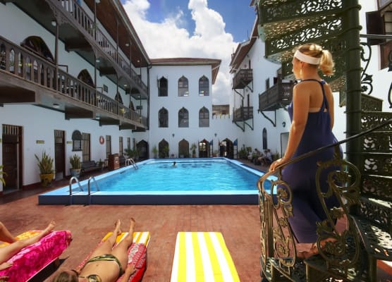 Tembo House Hotel 1