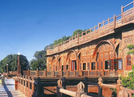 WelcomHeritage Bal Samand Lake Palace 1