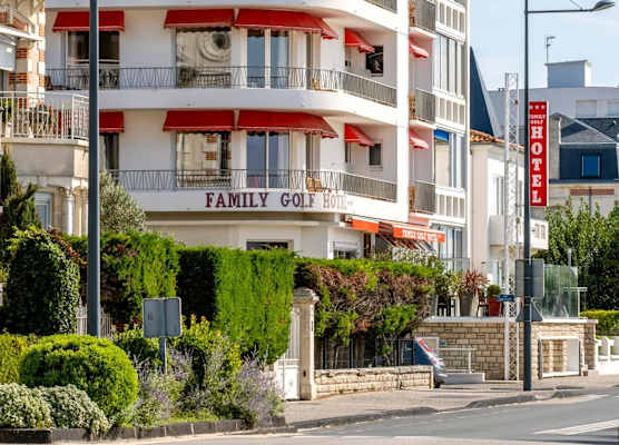 Family Golf Hotel 1