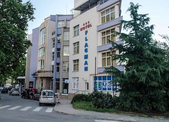Flagman Hotel 1