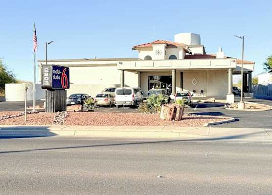 Motel 6 Tucson, AZ Airport Kino Sports Complex 1