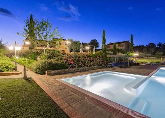 Poggio Cennina Resort & I Borghi della Selvaccia 1