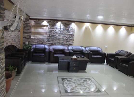 Sara Crown Hotel 1