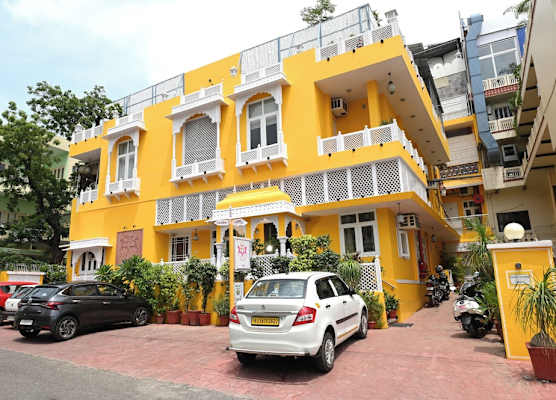 Chitra Katha - A Story Per Stay 1