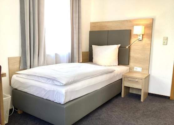 Hotel Esmer 1