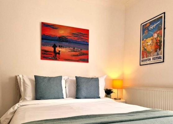 Upper Rock Brighton – Guest House 1