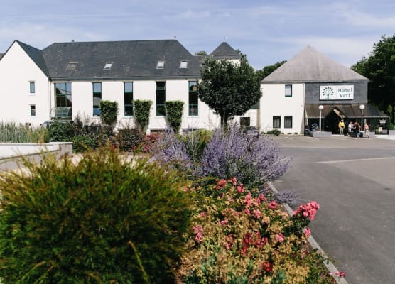 Hôtel Vert 1
