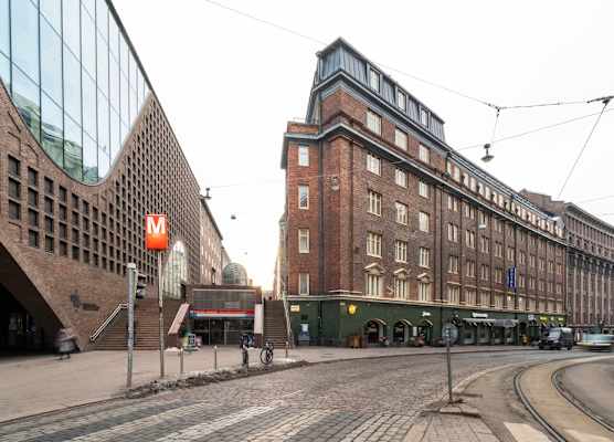 Bob W Helsinki Kluuvi 1