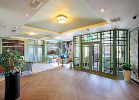 Waterford Marina Hotel 1