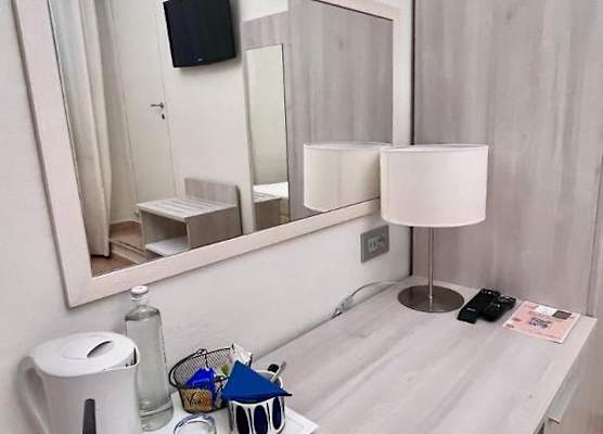 Albergo Africa 1