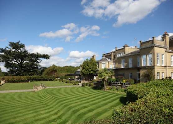 Best Western Chilworth Manor Hotel 1