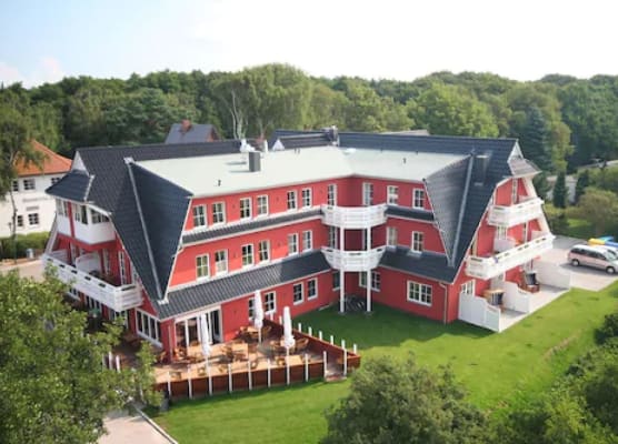 Strandhotel Deichgraf Graal-Müritz 1