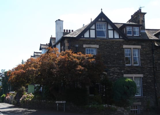Kirkwood Guest House, free parking, electric car point 1