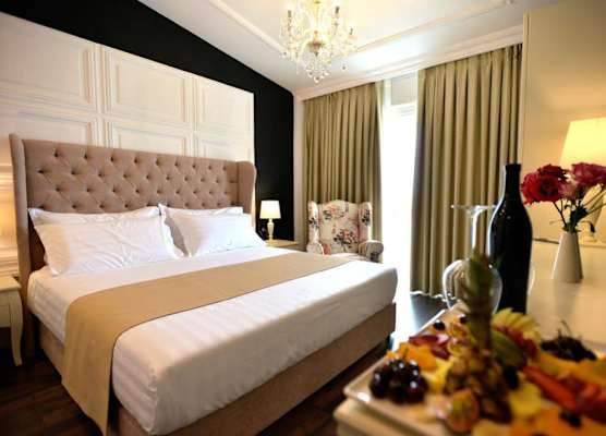 FLOWER HOTEL & RESORT 1