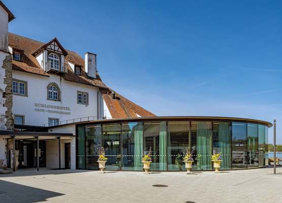 Schloss Hotel Wasserburg 1
