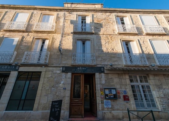 Hotel Saint Louis - Au Coeur des Remparts 1