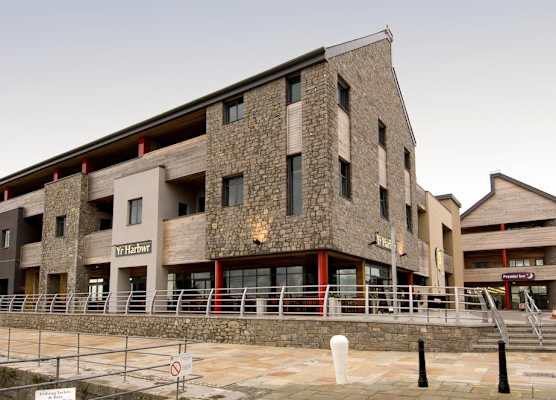 Premier Inn Caernarfon 1