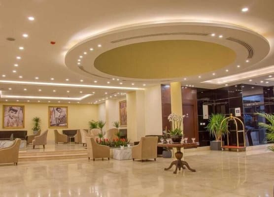 Sandy palace Hotel 1