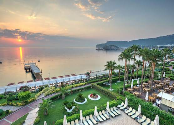 Golden Lotus Hotel 1