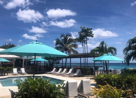 Tropical Sunset Beach Apartment Hotel 1
