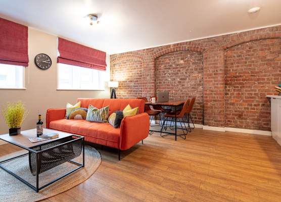 High Street Town House 1