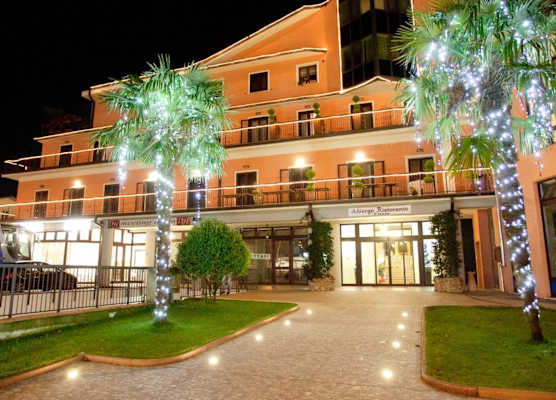 Demy Hotel 1