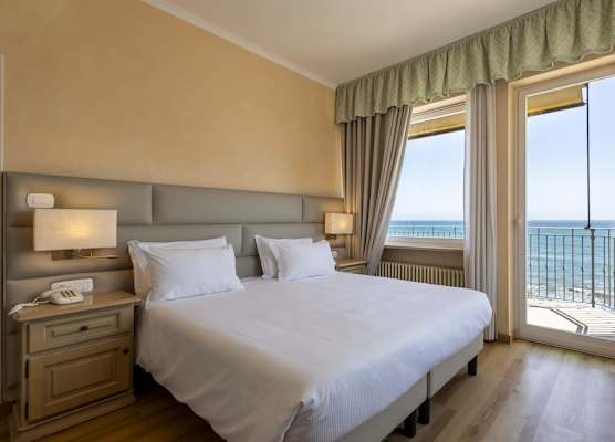 B&B HOTEL Diano Marina Palace 1