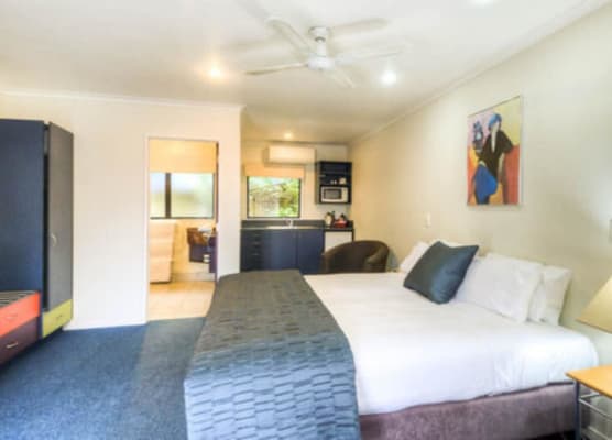 Claremonte Motor Lodge 1