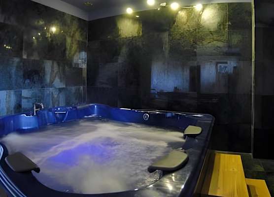 Art Hotel Pandos 1